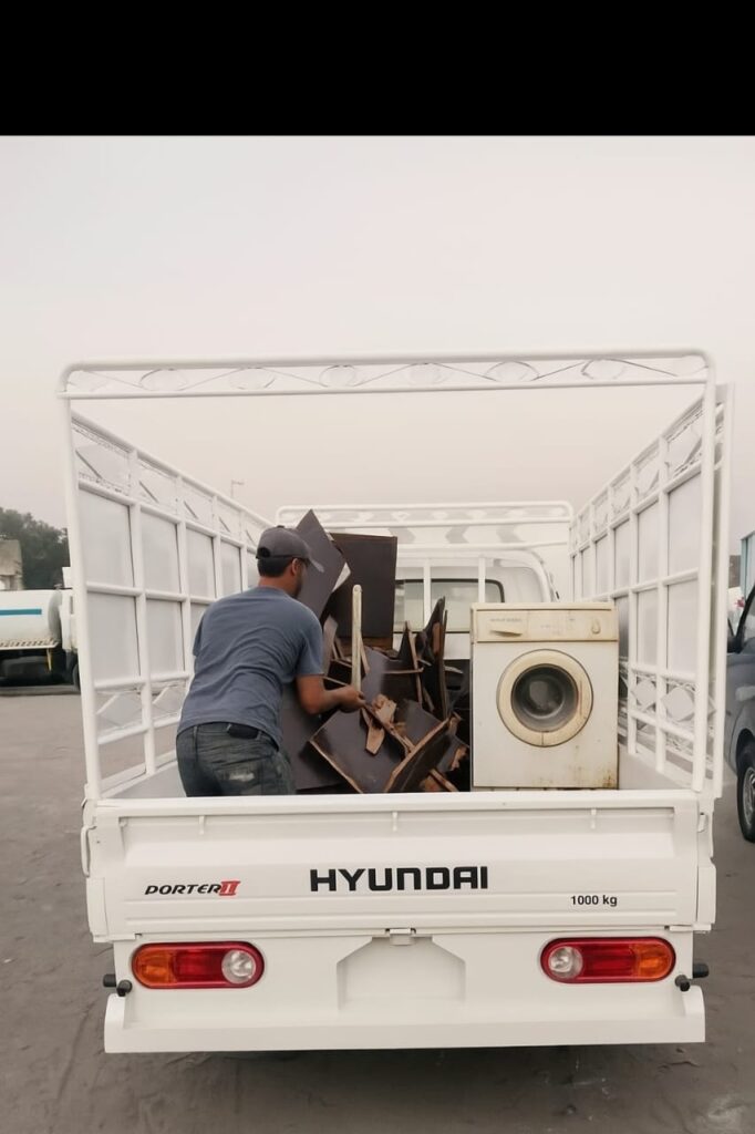 Man with a van Dubai - Junk Collection